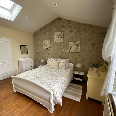 Le Cordonnier D'autrefois - 15 Minutes Du Puy Du Fou Mortagne-sur-Sevre