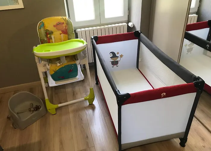 Le Cordonnier D'autrefois - 15 Minutes Du Puy Du Fou * Mortagne-sur-Sevre