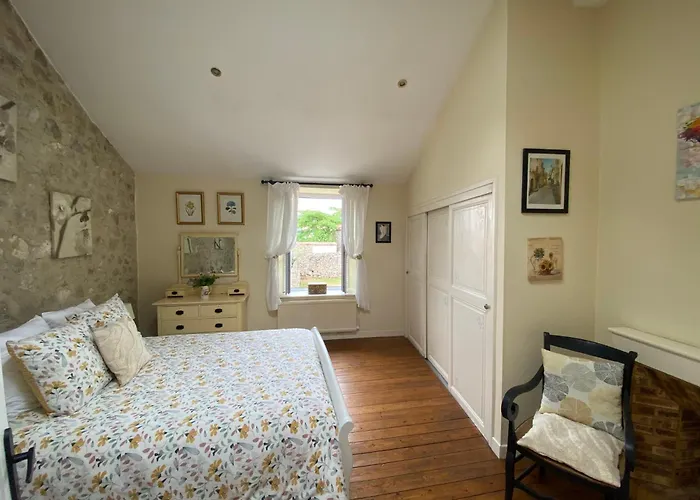 度假居 Le Cordonnier D'autrefois - 15 Minutes Du Puy Du Fou *