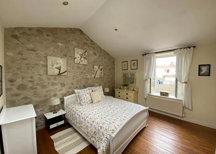 Le Cordonnier D'autrefois - 15 Minutes Du Puy Du Fou