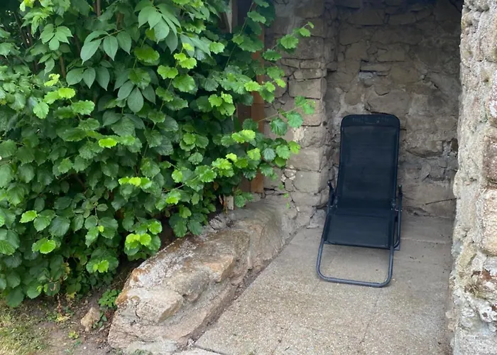 Le Cordonnier D'autrefois - 15 Minutes Du Puy Du Fou * Mortagne-sur-Sevre