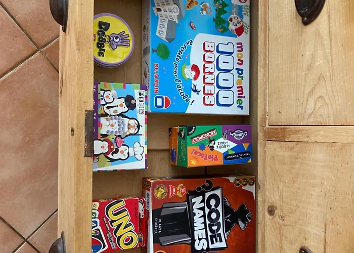 Le Cordonnier D'autrefois - 15 Minutes Du Puy Du Fou Mortagne-sur-Sevre